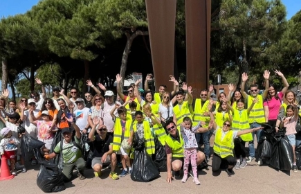 CHOCOLATADA SOLIDARIA SÍNDROME DE COHEN & LIMPIEZA DE DUNAS Y PLAYA DE GAVÀ.