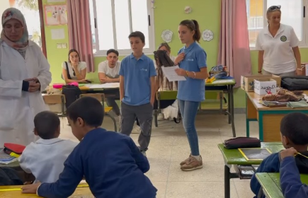 NUESTROS INTERACTS  HACIENDO ACCIONES EN MARRUECOS