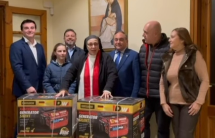 DONACIÓN JUNTO RC DEL PRAT DE 4 GENERADORES PARA UCRANIA.